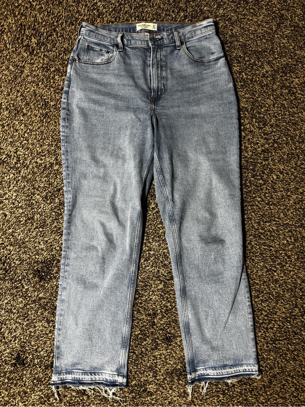 Abercrombie & Fitch: The Ankle Straight ultra high rise Jeans (curve love)